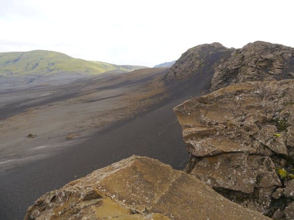 route-f225-et-desert-de-centre-landmannalaugar