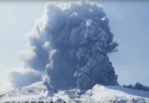 Reportage sur l’éruption volcanique de l’Eyjafjallajökull en 2010