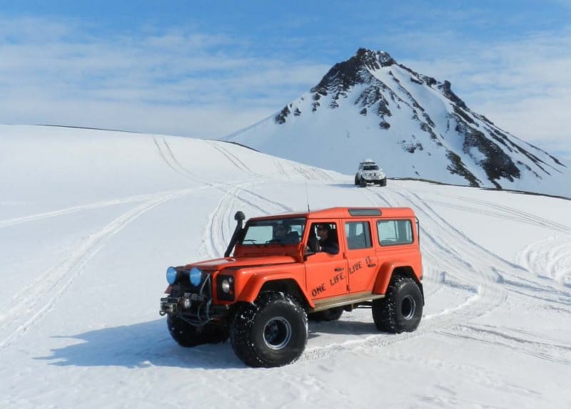 Superjeep en hiver