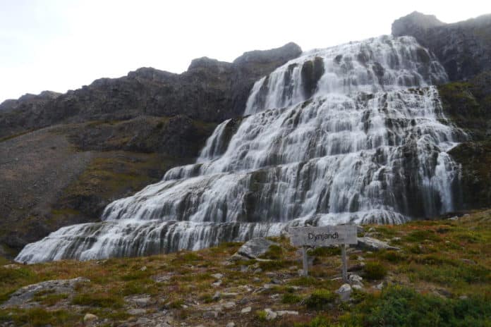 Chute de Dynjandi en Islande