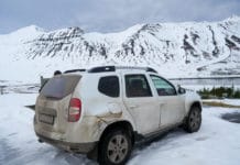 Conduire en Islande en hiver : tout savoir sur la location de voiture pendant cette saison Louer une voiture en hiver