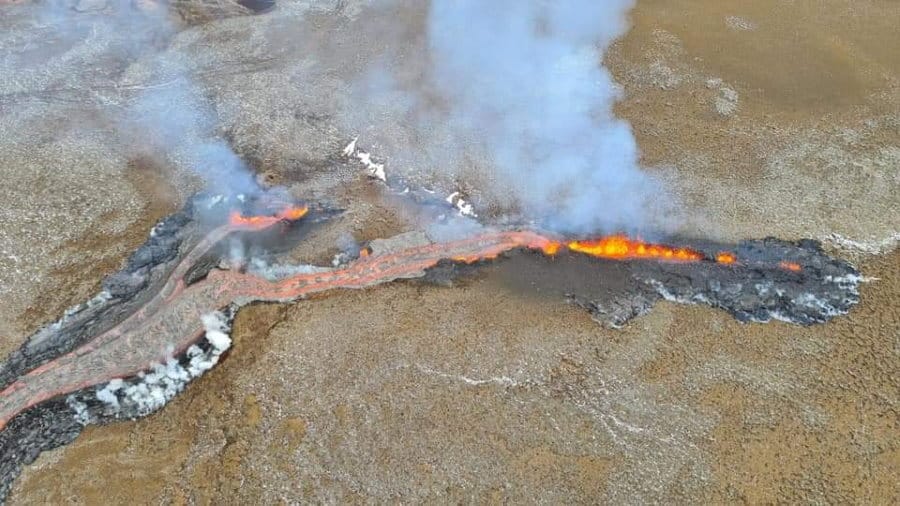 Faille éruptive de l'éruption volcanique