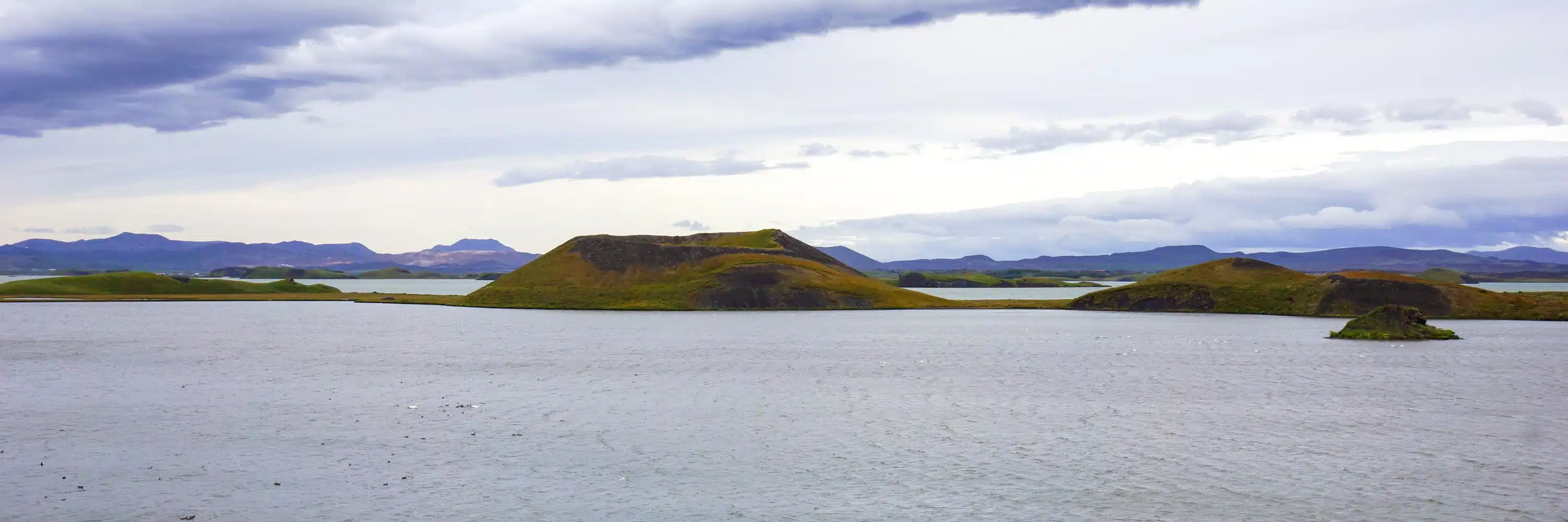 Lac de Mývatn