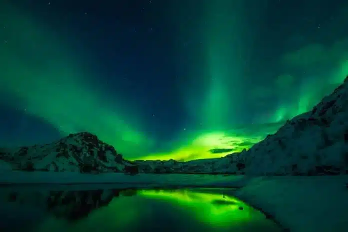 Islande et aurore boréale