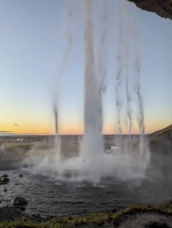 Seljalandfoss de derrière