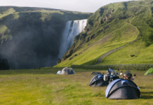 Découvrir le camping en Islande : un voyage au cœur de la nature sauvage camping islande