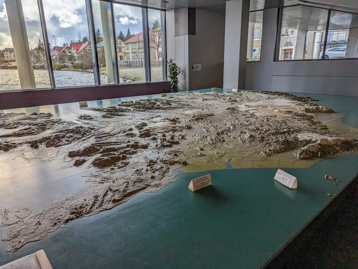 Carte en relief hotel de ville
