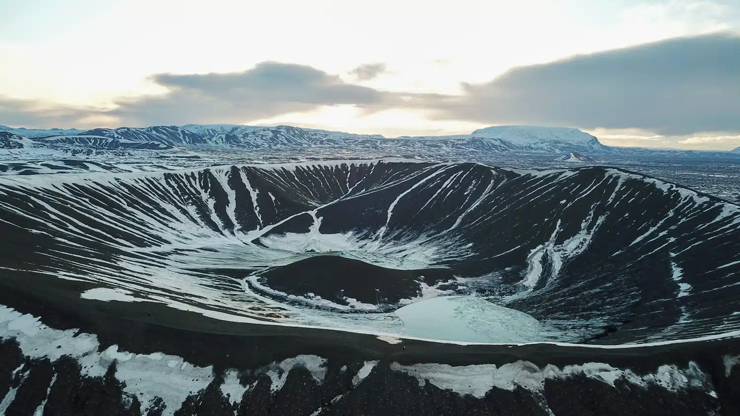 Fond-du-cratere-Hverfjall