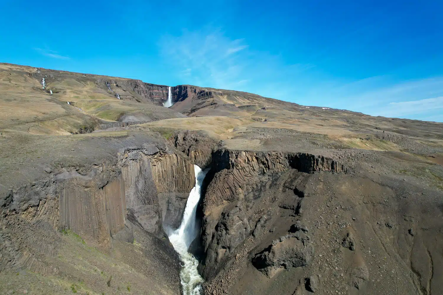 Hengifoss-et-Litanesfoss