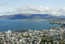 Comment les grandes villes d’Islande diffèrent de celles de France Reykjavik vue du ciel
