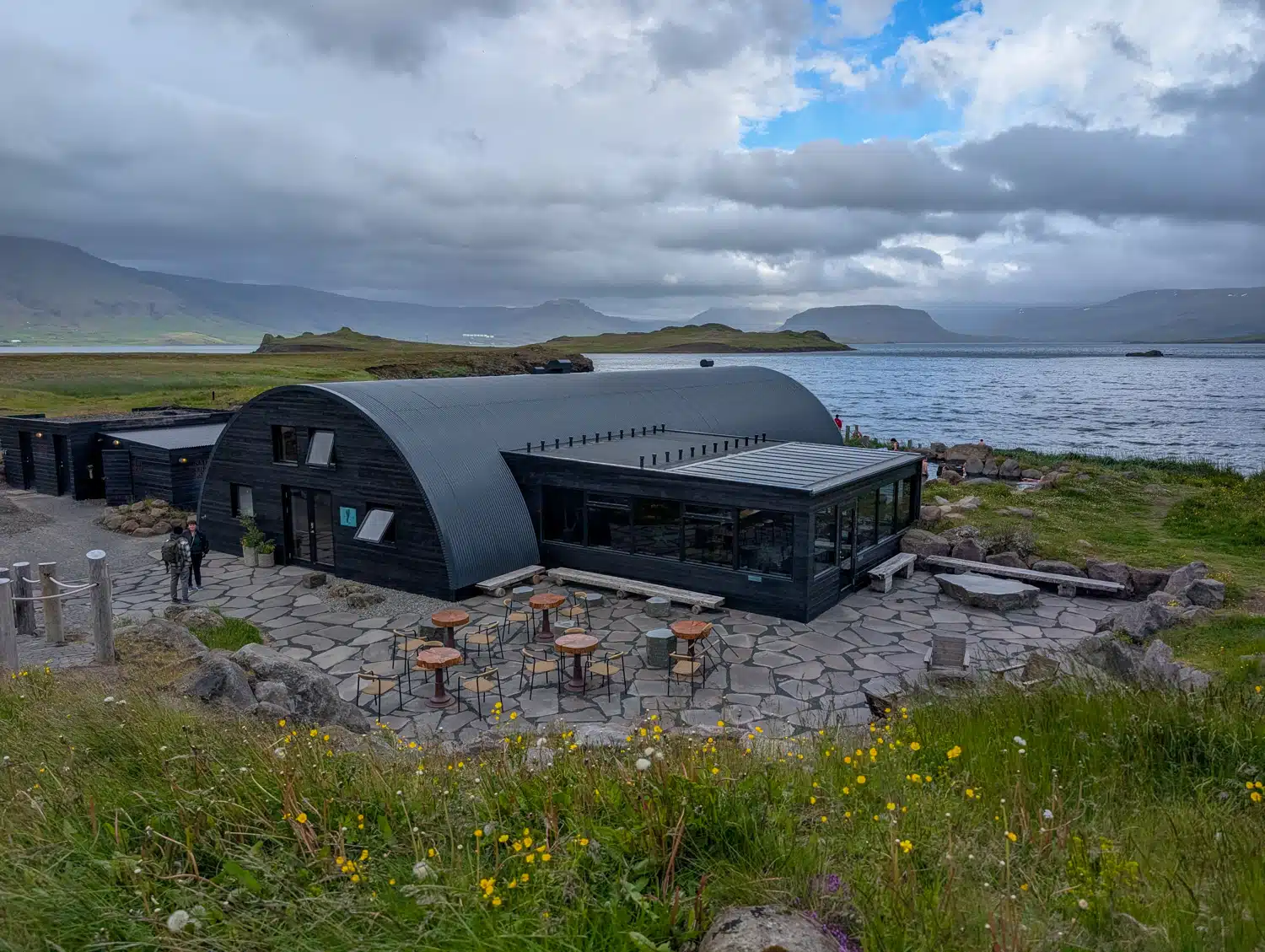 Bâtiment de Hvammsvik Hot Springs