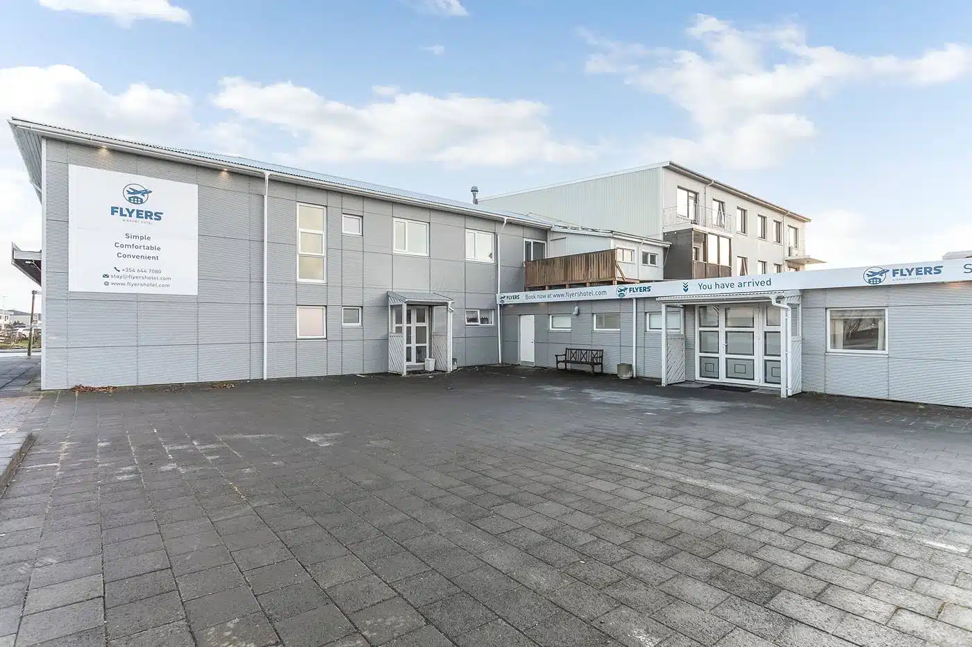 Flyers Airport Hotel – Keflavík